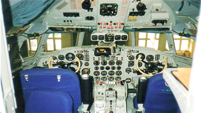 Flightdeck IL-18